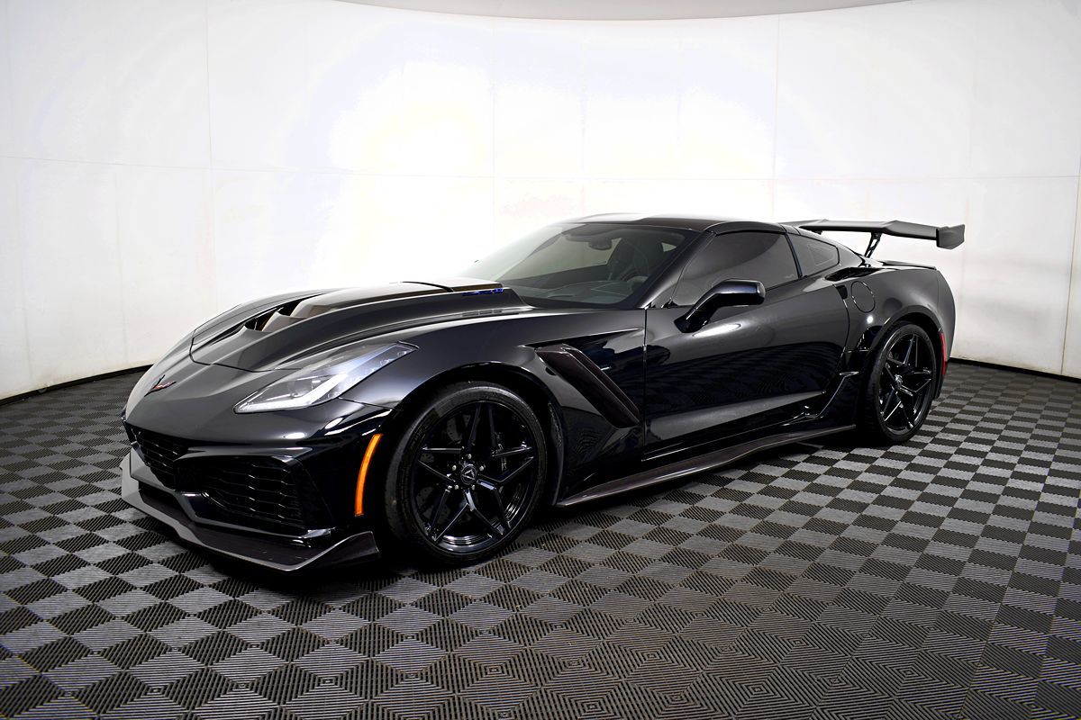 2019 Chevrolet Corvette ZR1 1ZR photo 3