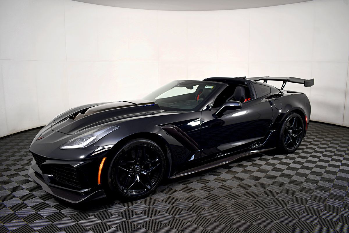 2019 Chevrolet Corvette ZR1 1ZR photo 2
