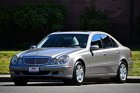 2003 Mercedes-Benz E320 Sedan