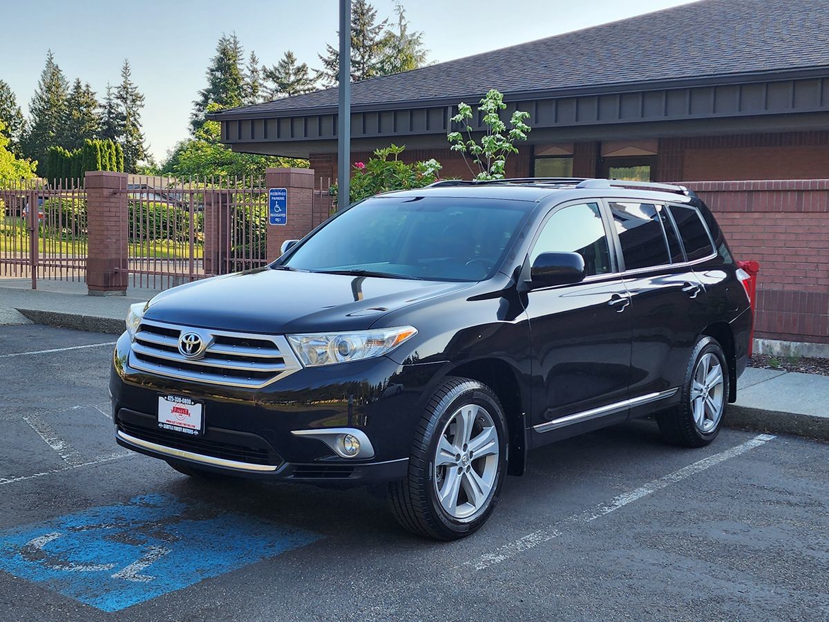 2013 Toyota Highlander Plus