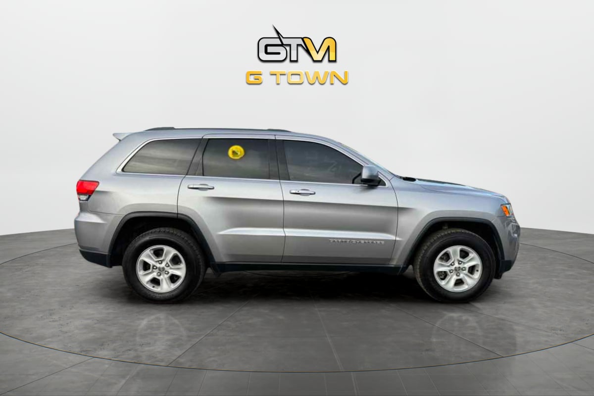 Photo 8 of this Jeep Grand Cherokee