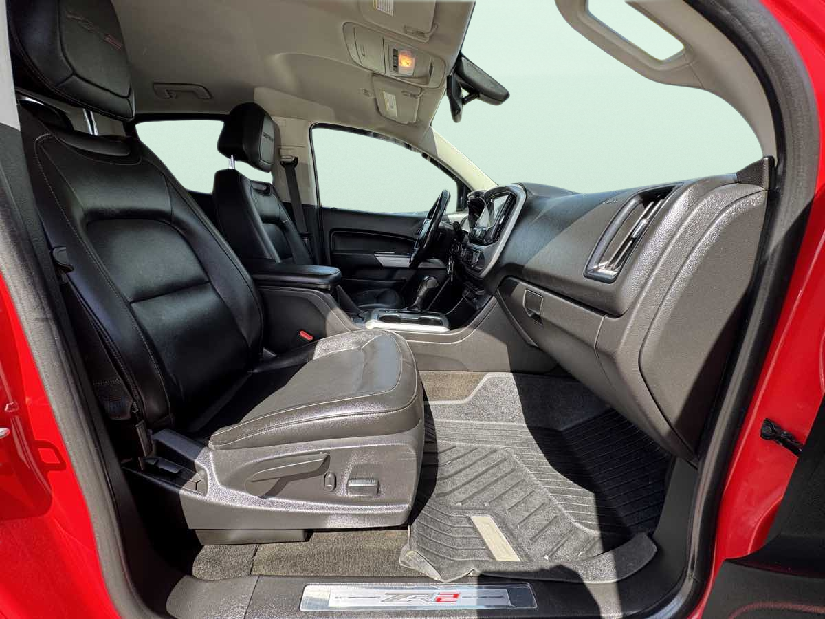 2018 Chevrolet Colorado ZR2 - Photo 18