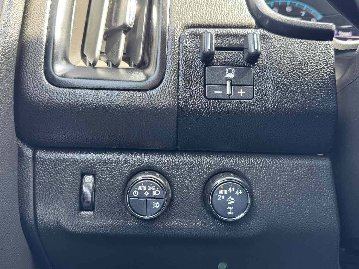 2018 Chevrolet Colorado ZR2 - Photo 26