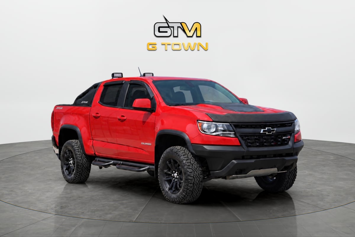 Photo 8 of this Chevrolet Colorado