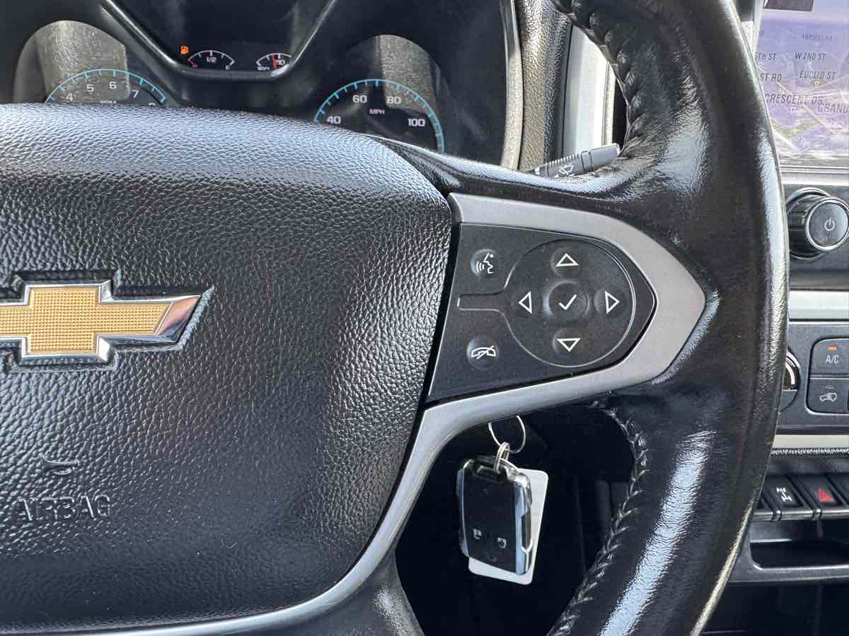 Photo 26 of this Chevrolet Colorado