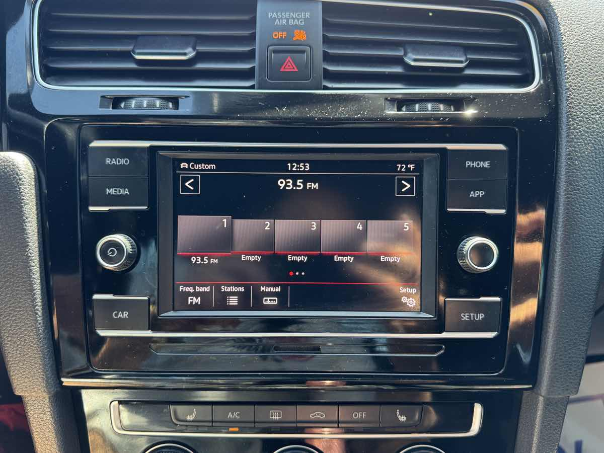2019 Volkswagen Golf GTI Rabbit Edition - Photo 20