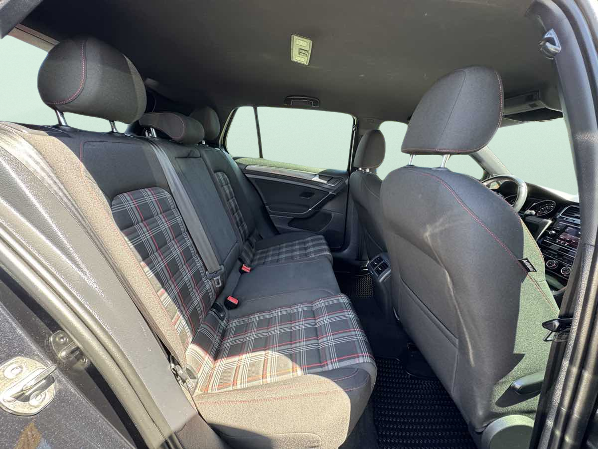 2019 Volkswagen Golf GTI Rabbit Edition - Photo 26