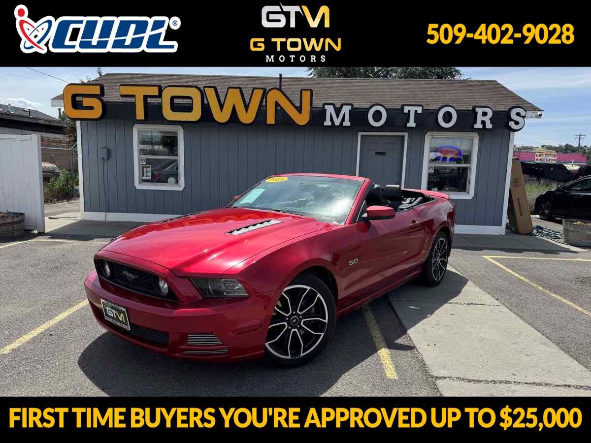 2013 Ford Mustang GT Premium's photo