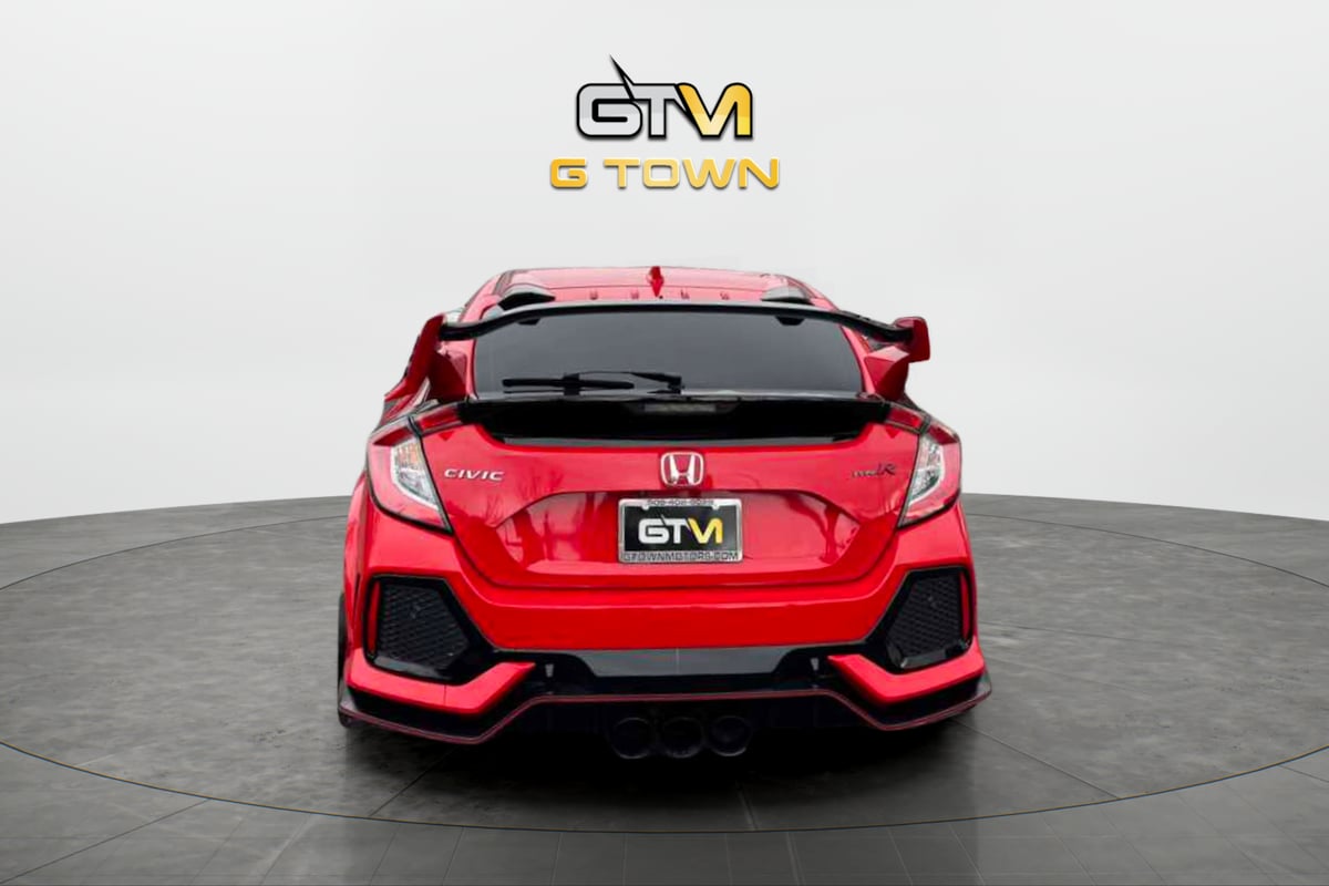 View vehicle photo 5