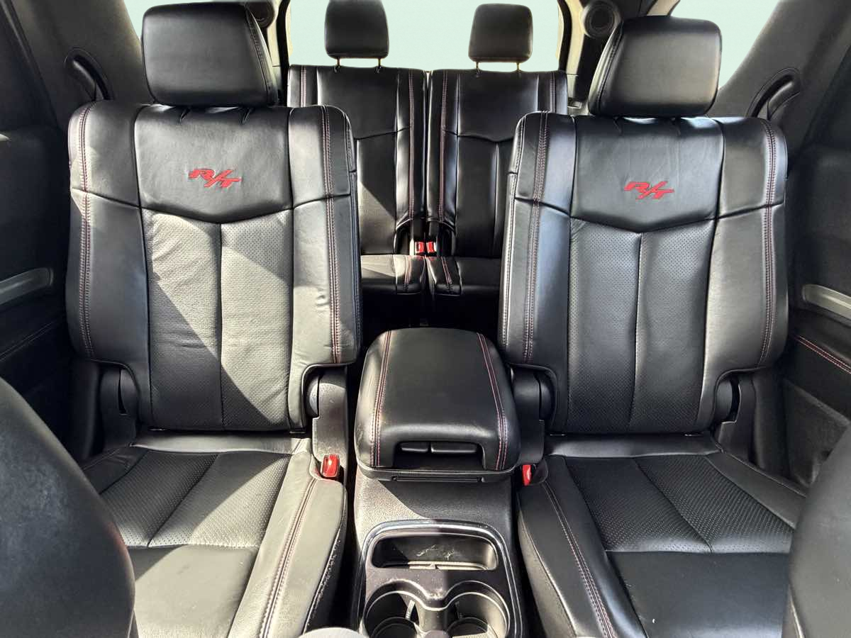 Photo 16 of this Dodge Durango