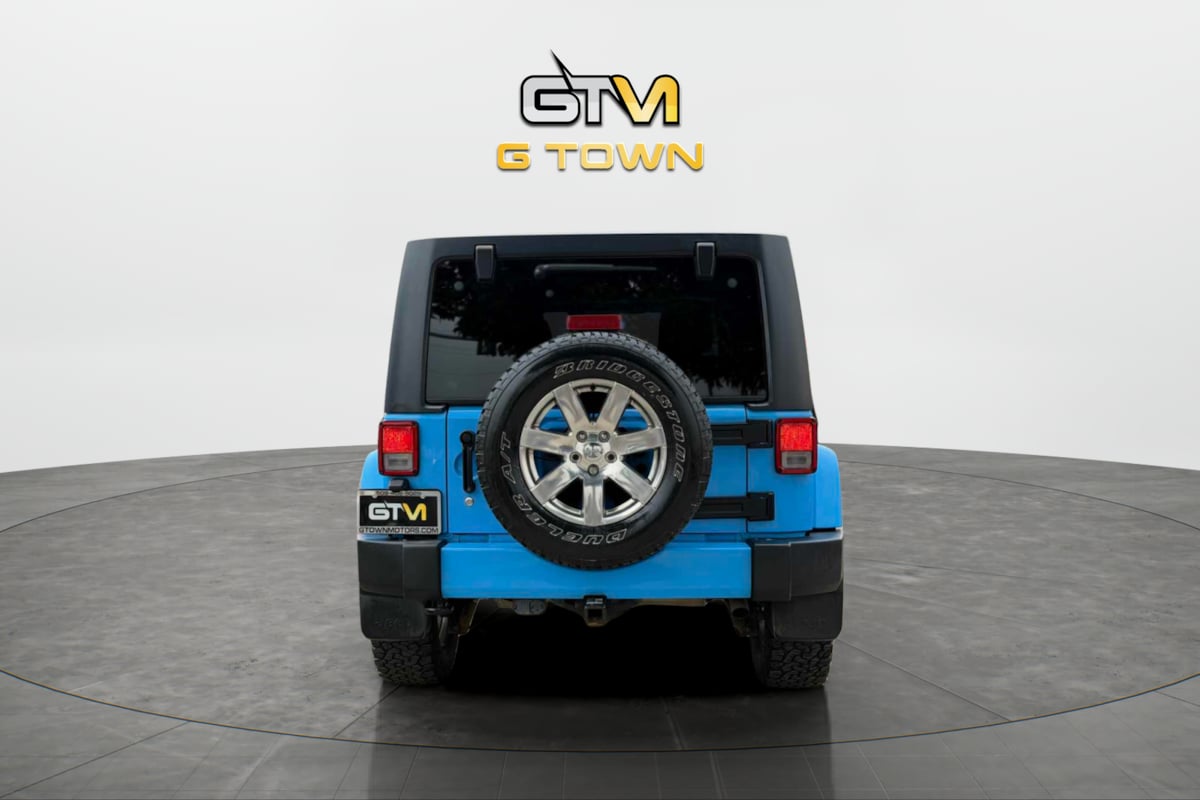 Photo 2 of this Jeep Wrangler Unlimited