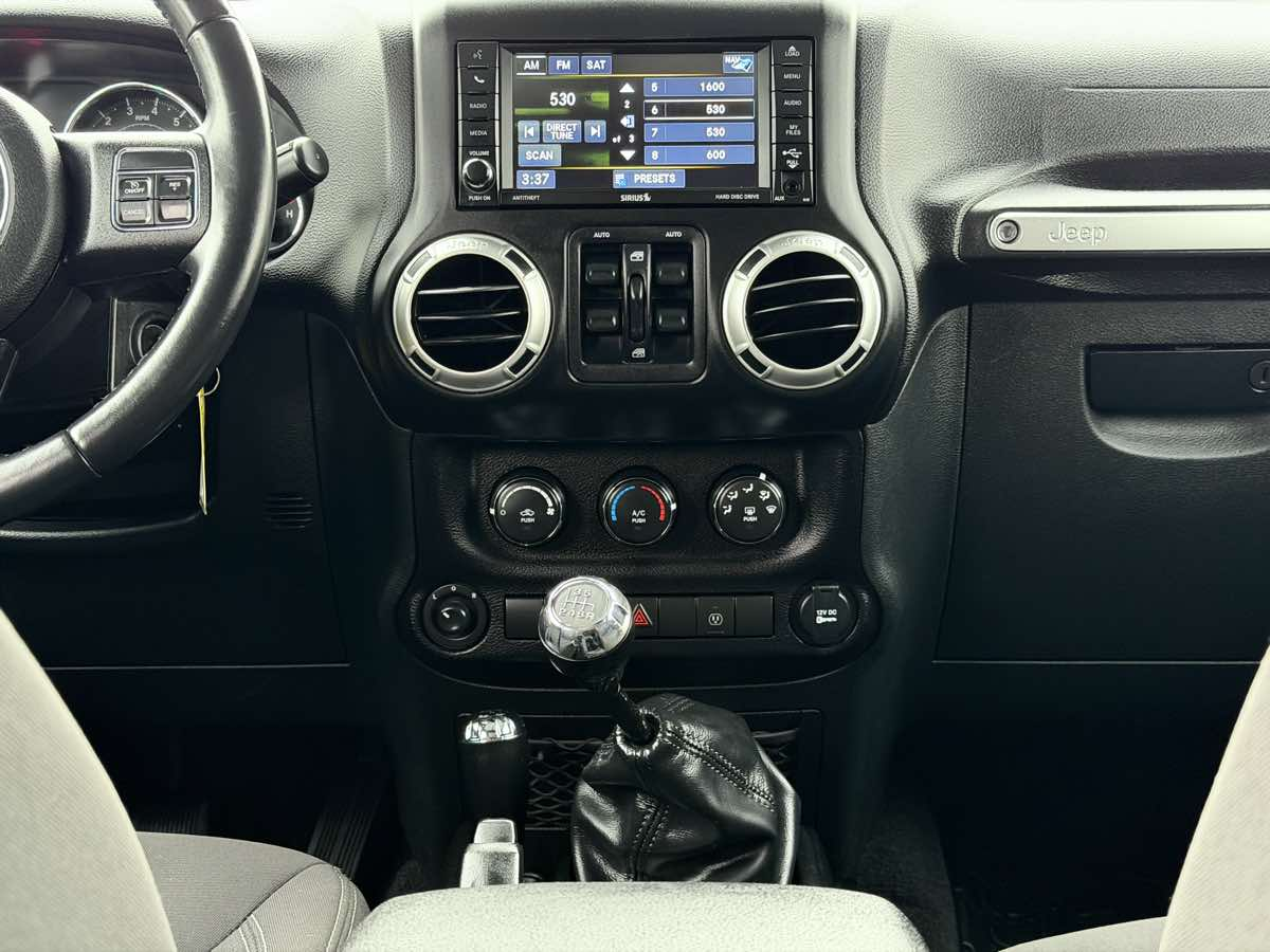 Photo 12 of this Jeep Wrangler Unlimited