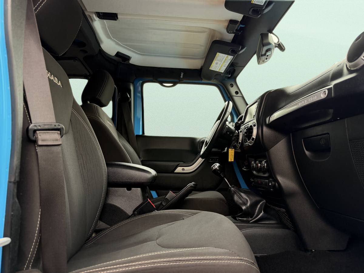 Photo 16 of this Jeep Wrangler Unlimited