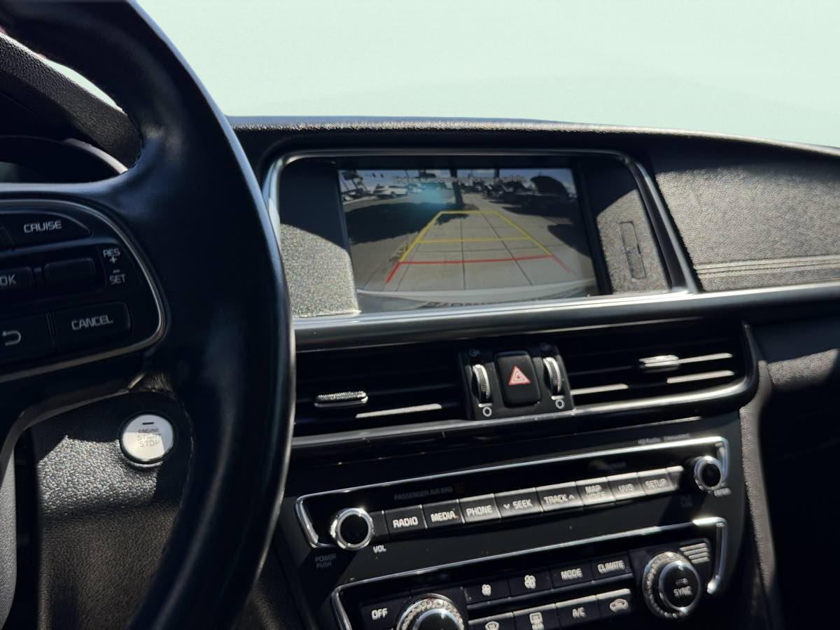 Photo 10 of this Kia Optima
