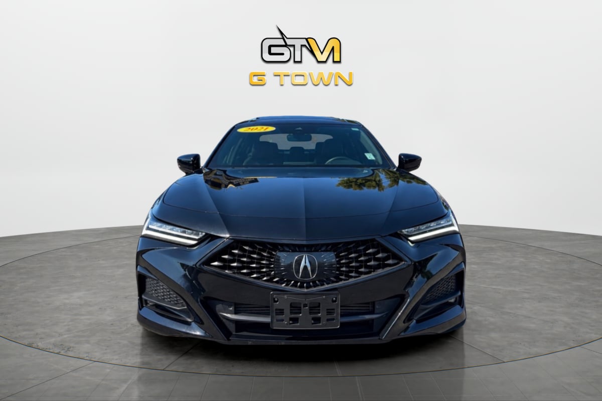 Photo 8 of this Acura TLX