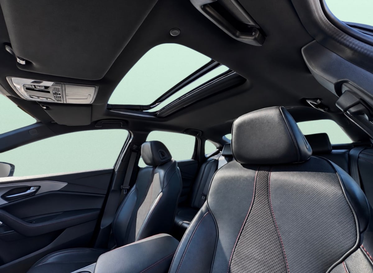 Photo 10 of this Acura TLX