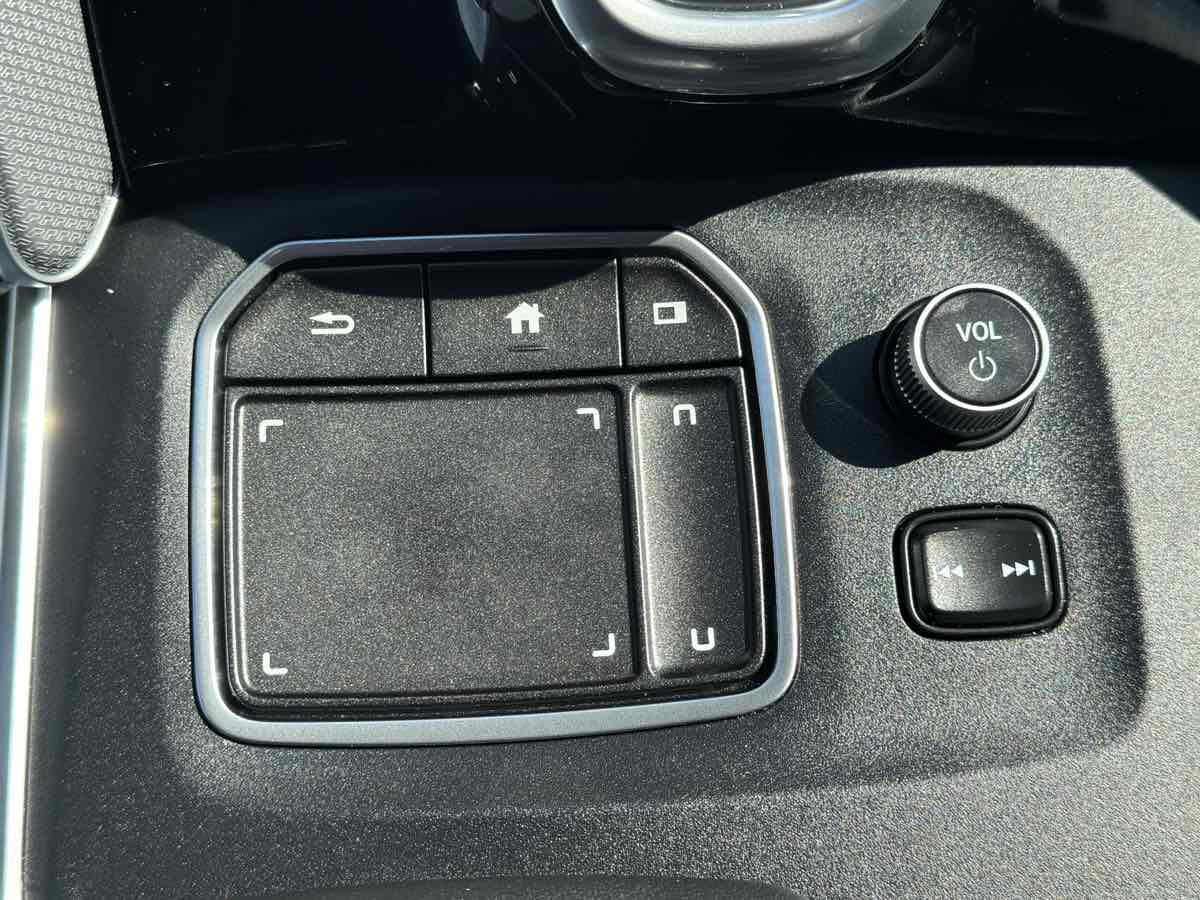 Photo 24 of this Acura TLX