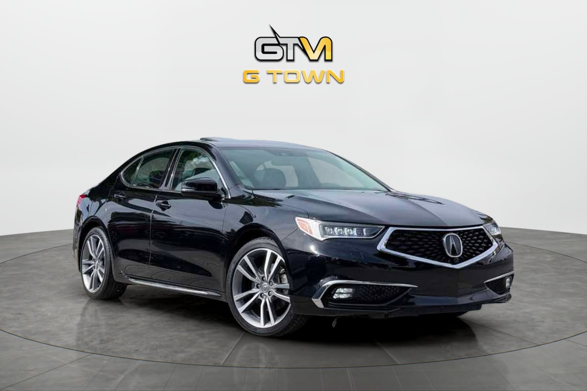 Photo 4 of this Acura TLX