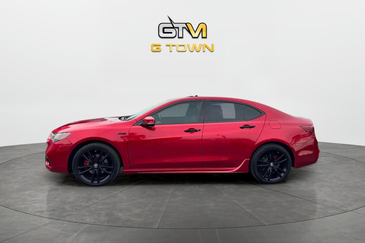 Photo 3 of this Acura TLX