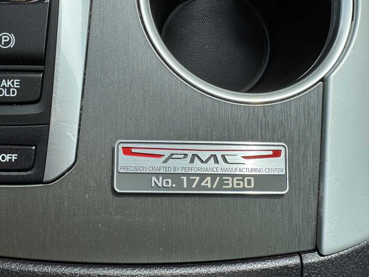 Photo 25 of this Acura TLX