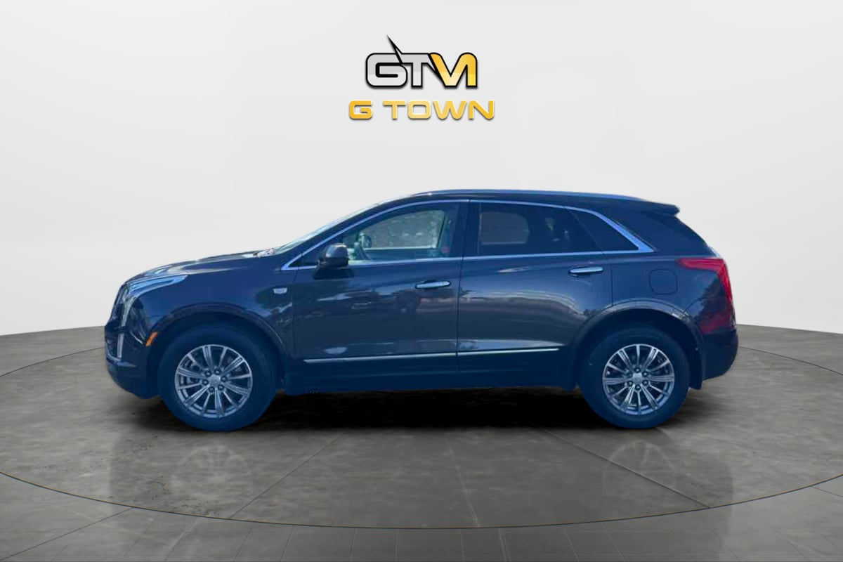 Photo 2 of this Cadillac XT5