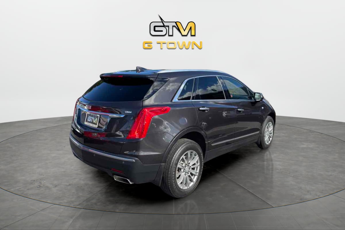 Photo 7 of this Cadillac XT5