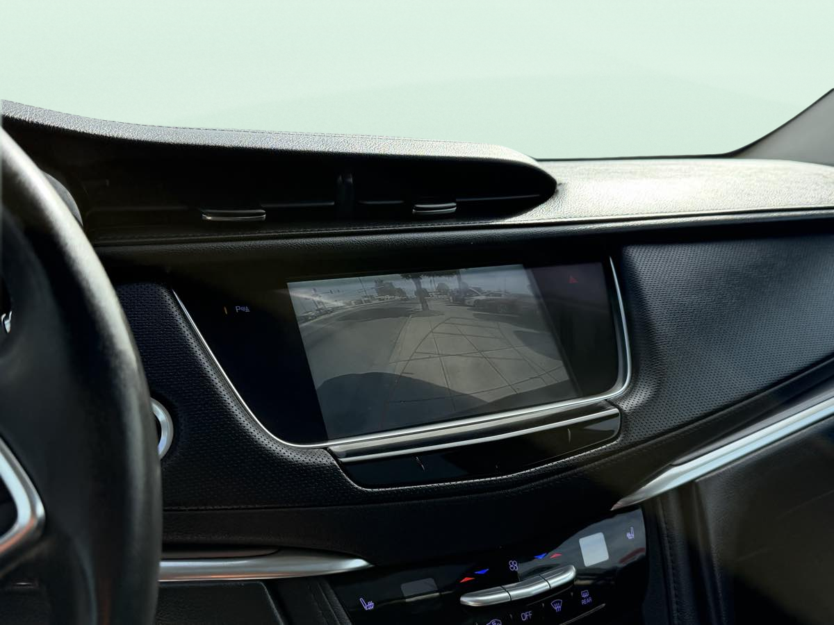 Photo 19 of this Cadillac XT5