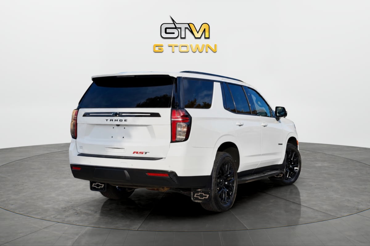 Photo 3 of this Chevrolet Tahoe