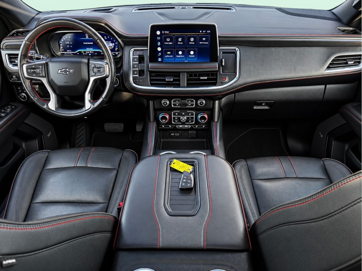Photo 12 of this Chevrolet Tahoe