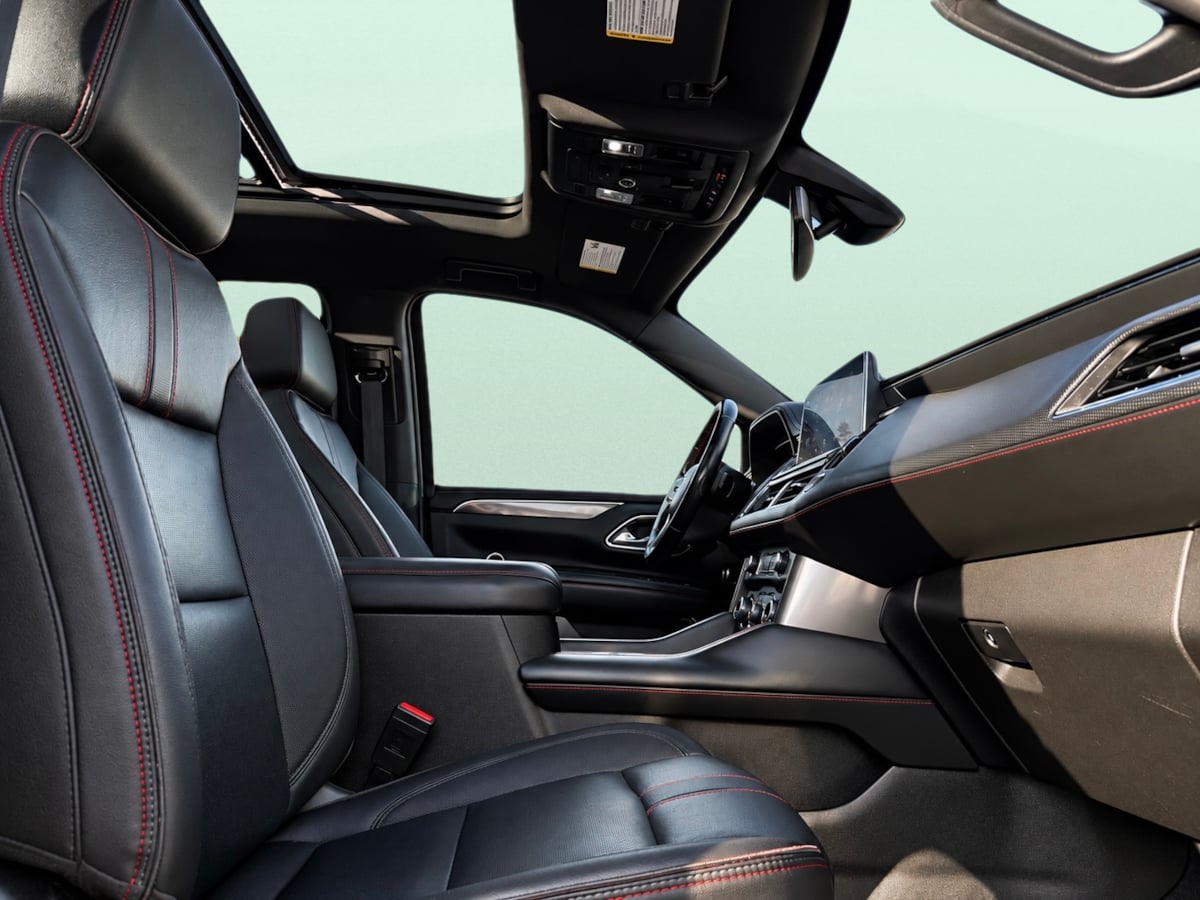 Photo 15 of this Chevrolet Tahoe
