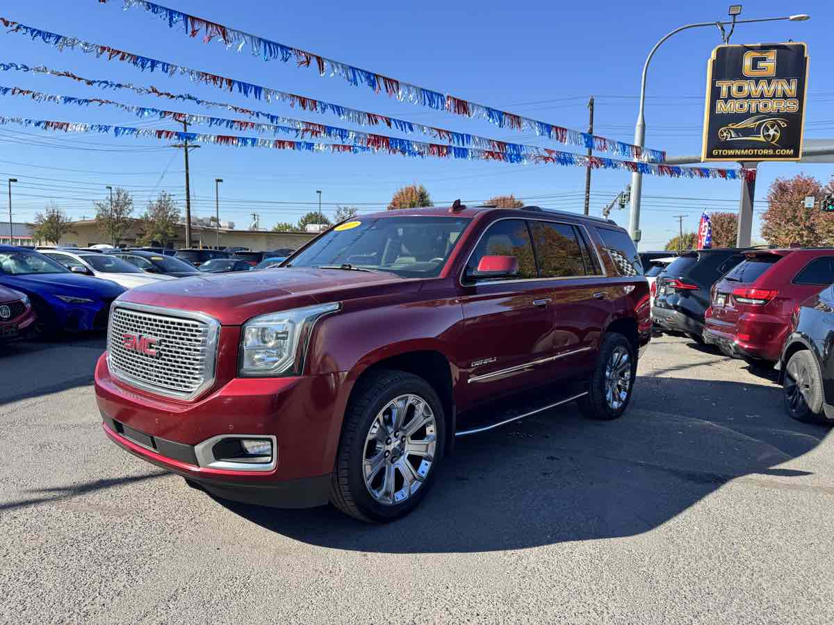 Photo 3 of this GMC Yukon