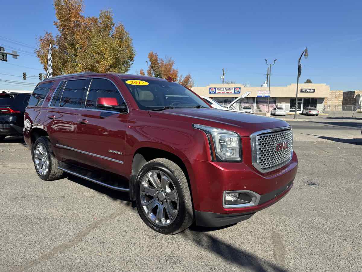 Photo 9 of this GMC Yukon