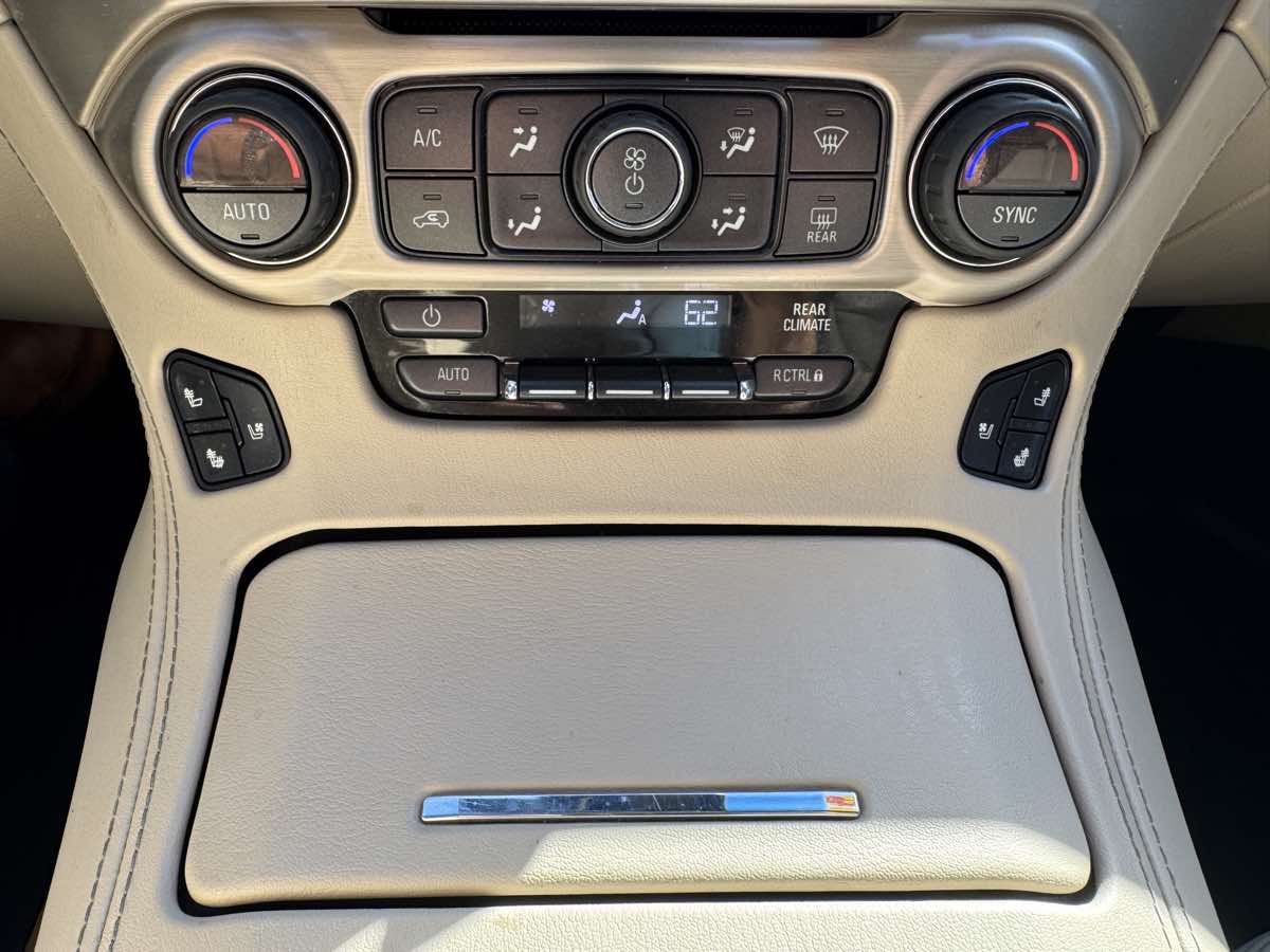 Photo 27 of this GMC Yukon