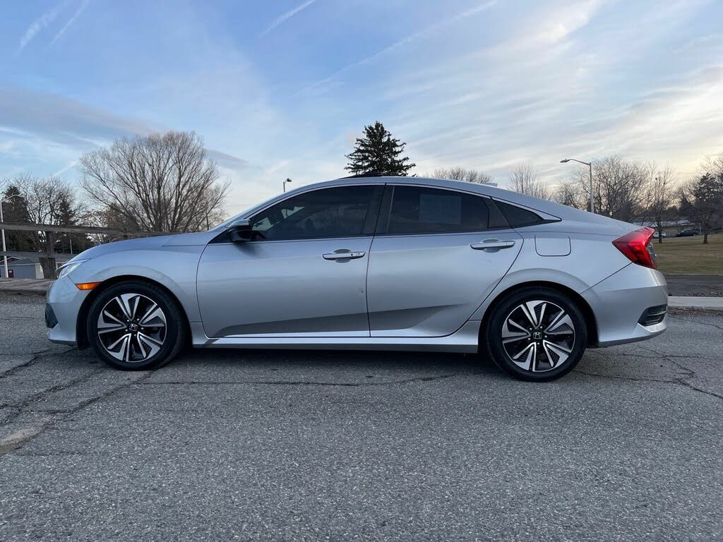 Sold 2017 Honda Civic Sedan EX-T in Grandview