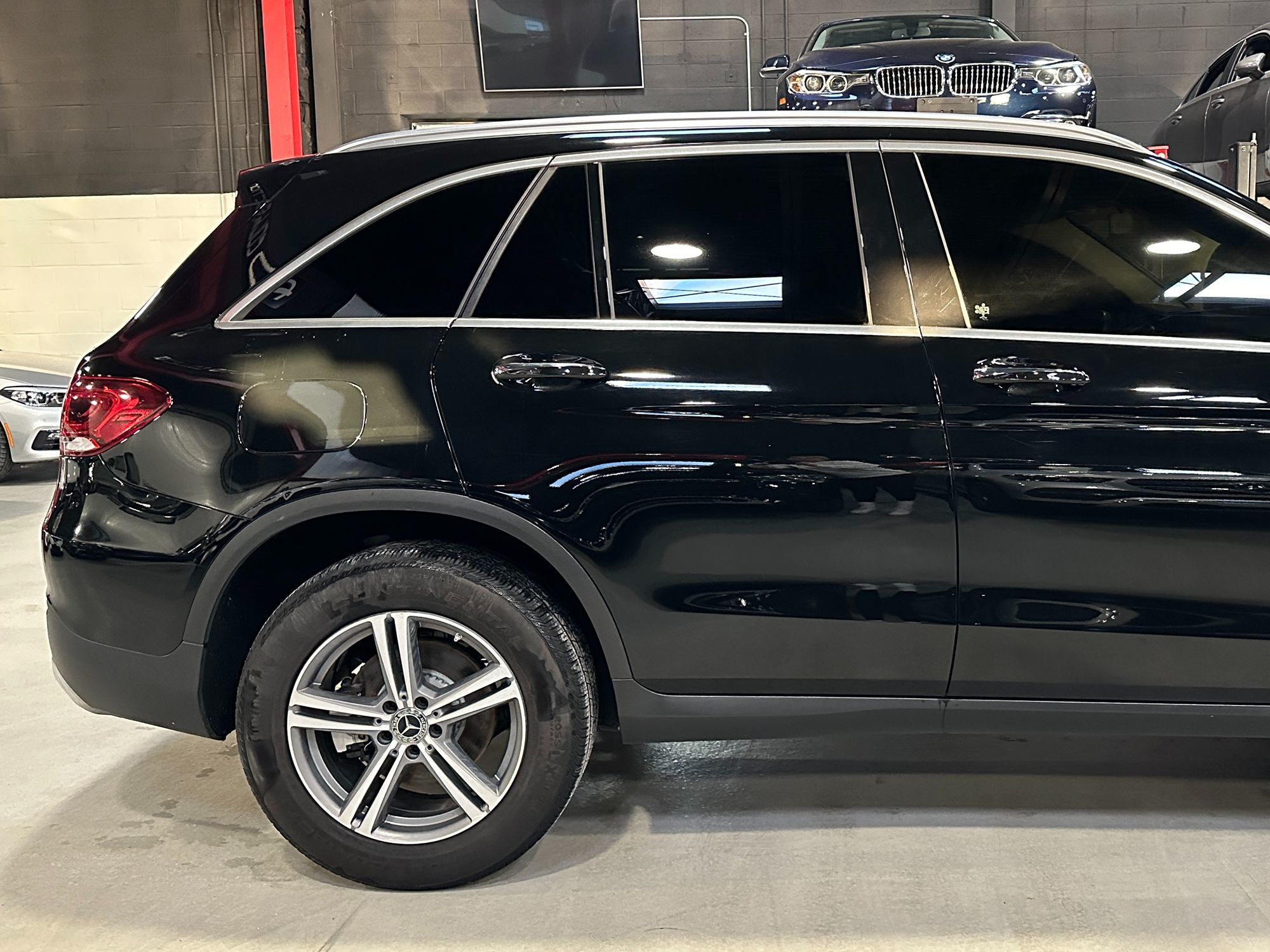 Photo 9 of this Mercedes-Benz GLC 300