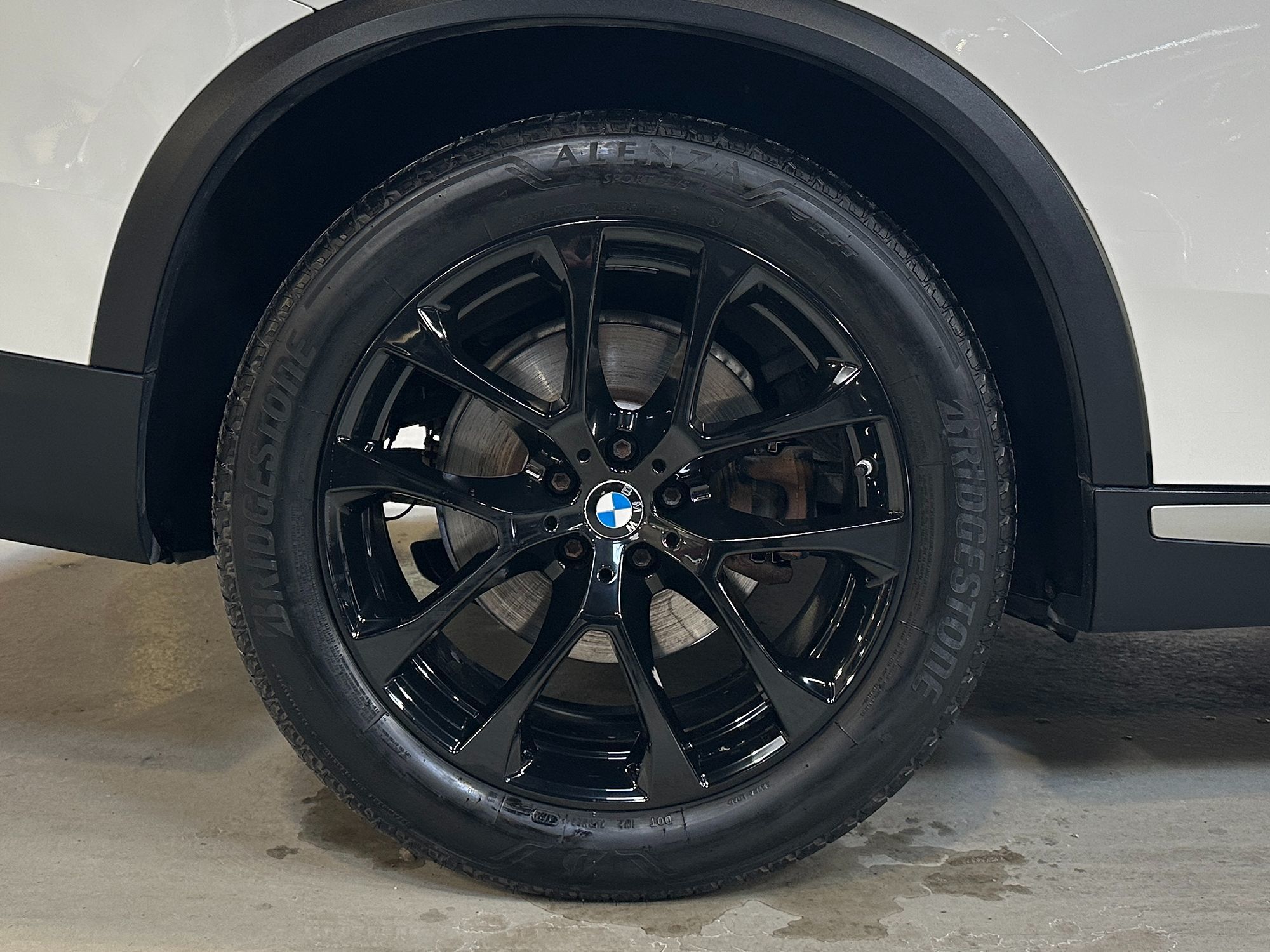 Photo 10 of this BMW X5