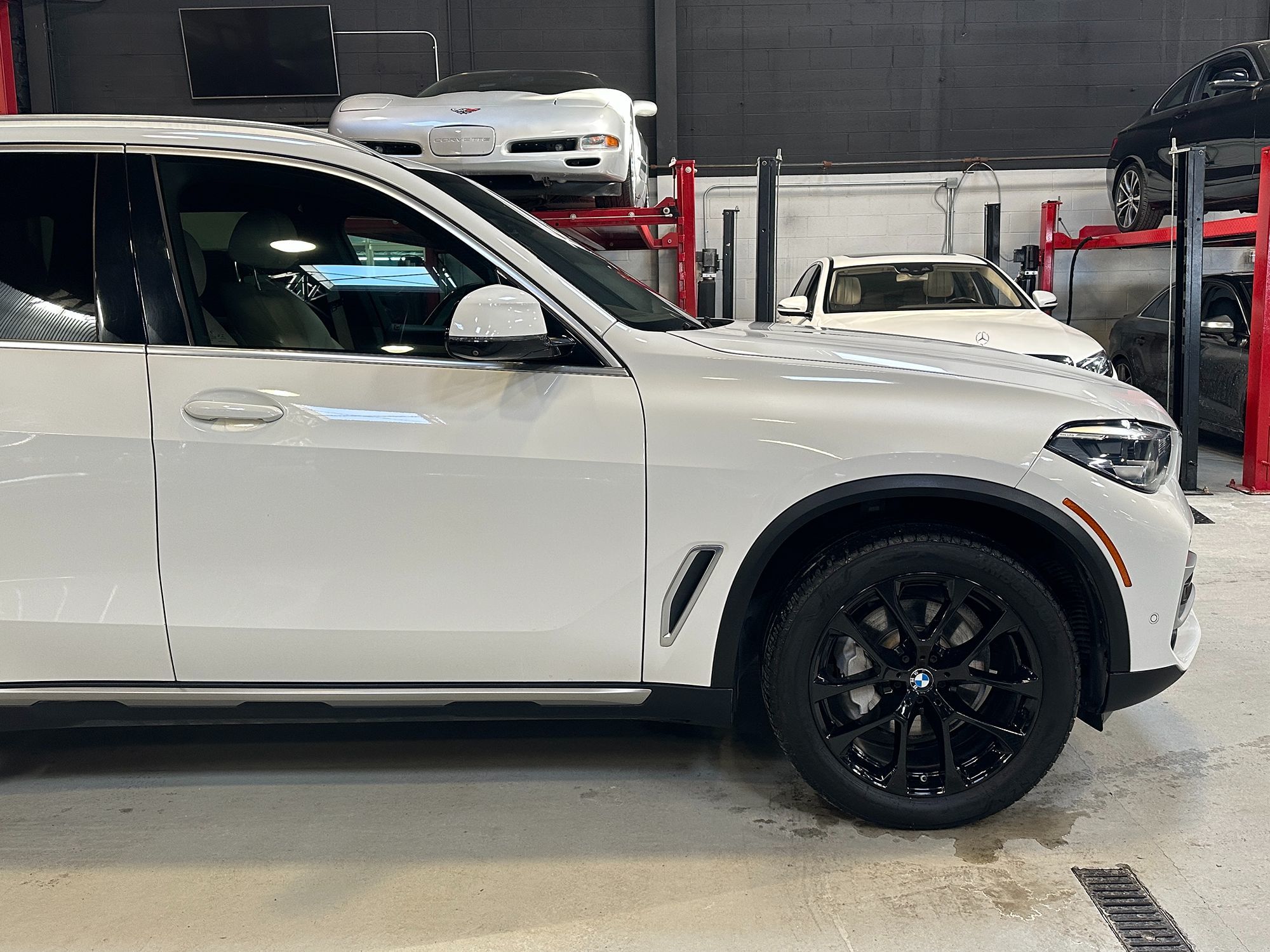 Photo 11 of this BMW X5