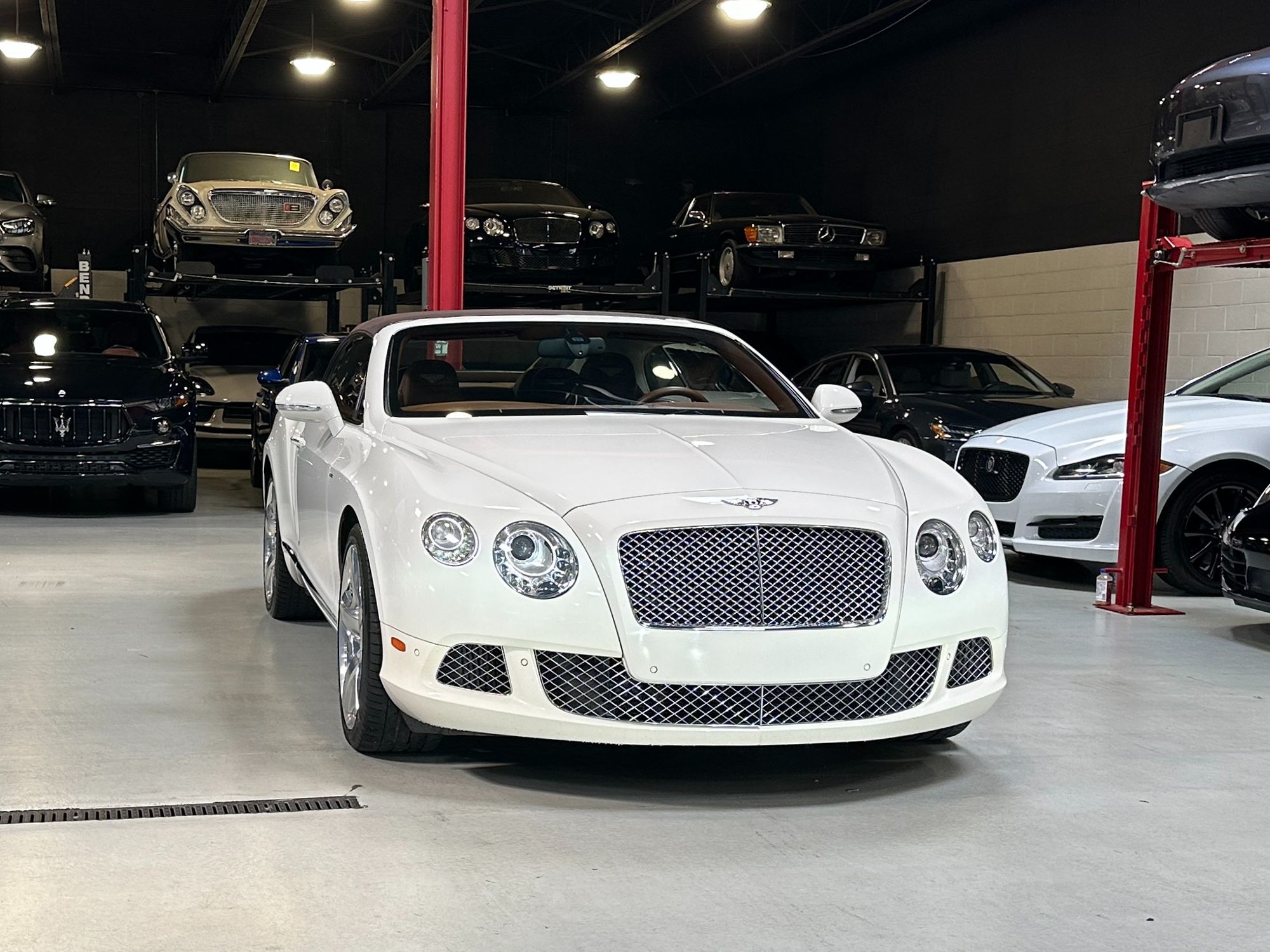 2012 Bentley Continental GT photo 13