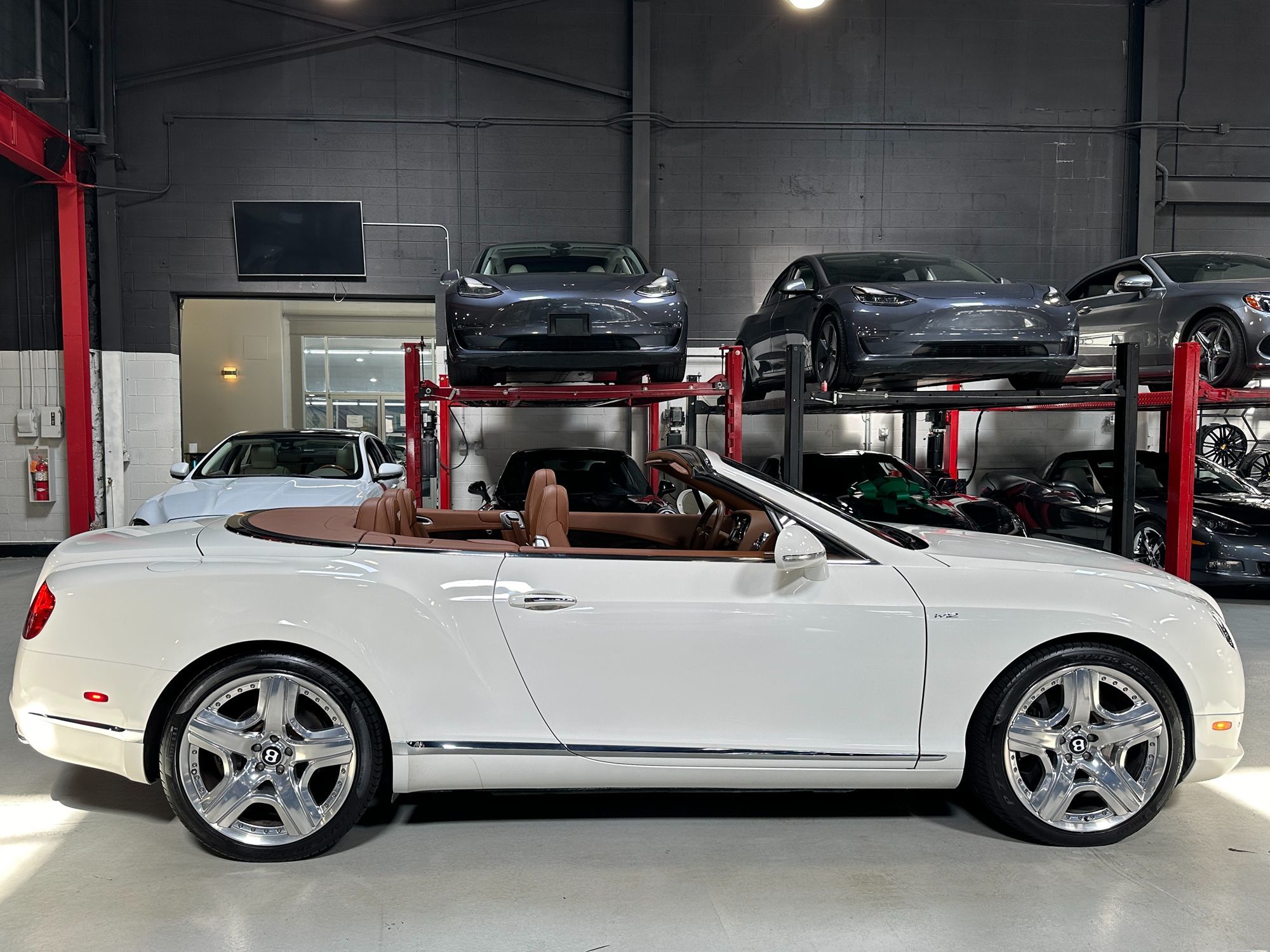 2012 Bentley Continental GT photo 16
