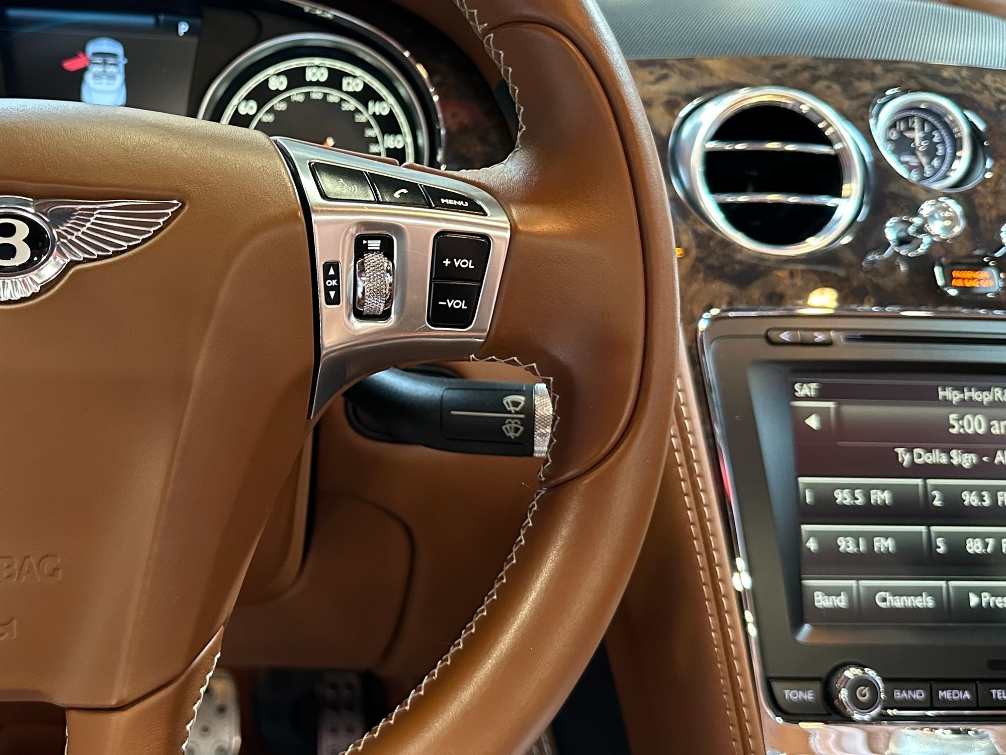 2012 Bentley Continental GT photo 23