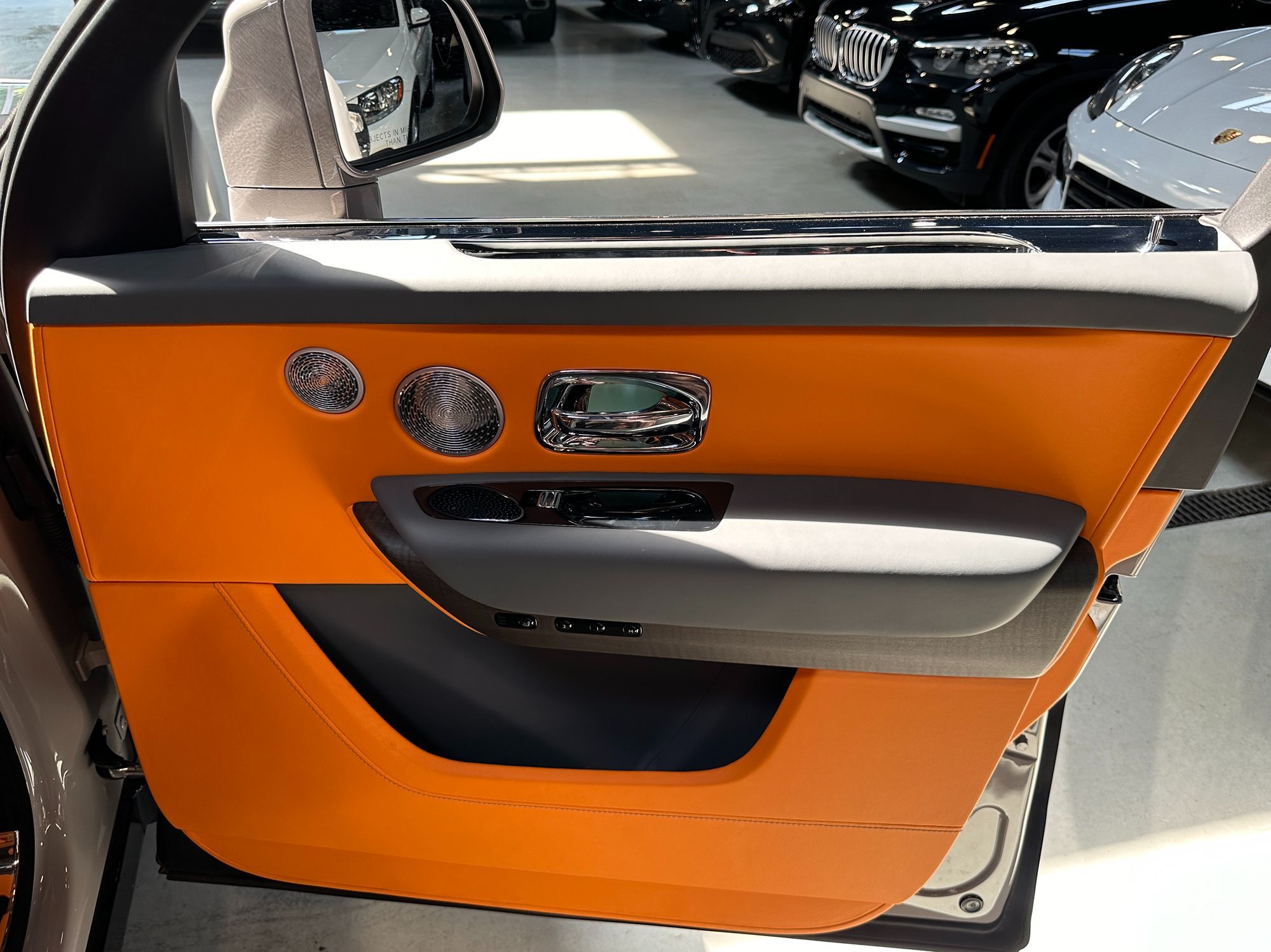 2025 Rolls Royce Cullinan photo 31