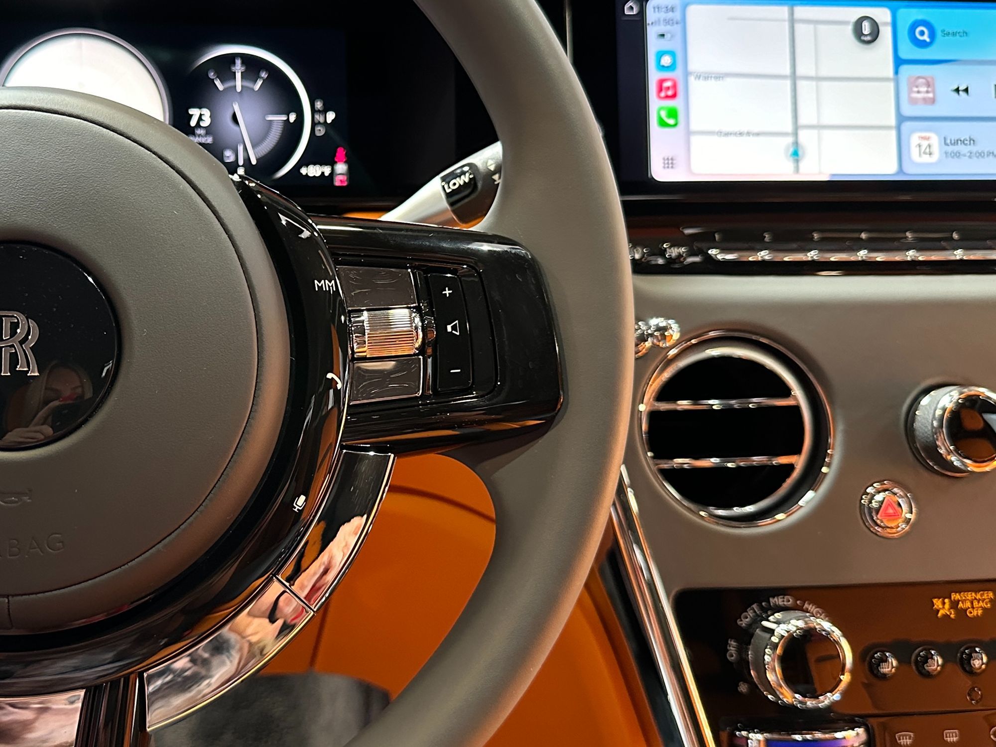 2025 Rolls Royce Cullinan photo 22
