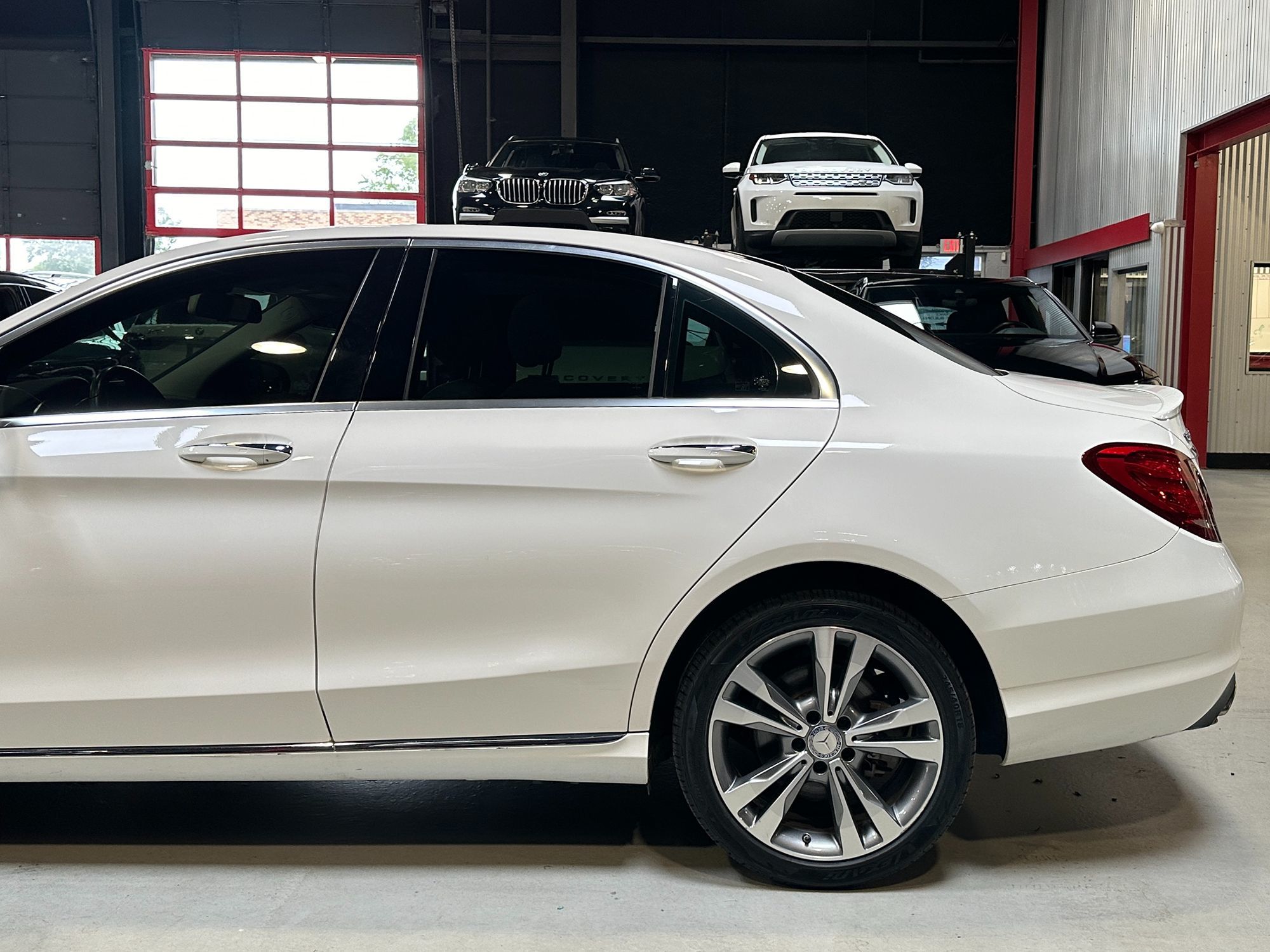 2017 Mercedes Benz C 300 4MATIC Sedan photo 4