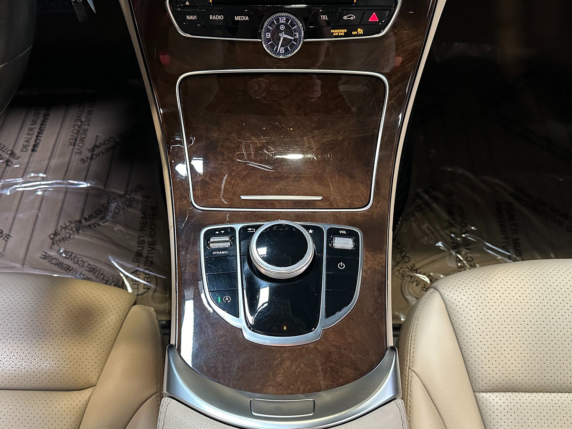 2017 Mercedes Benz C 300 4MATIC Sedan photo 23