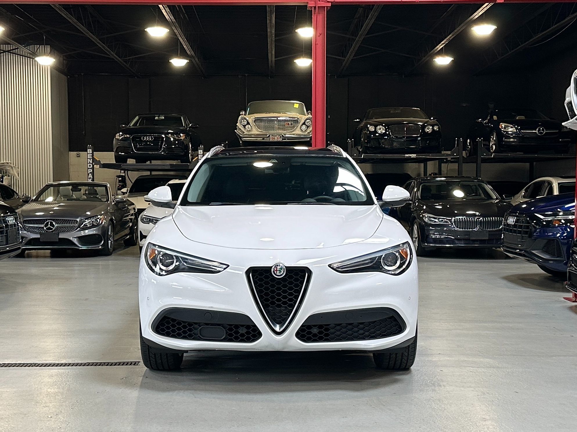 2018 Alfa Romeo Stelvio Ti photo 14