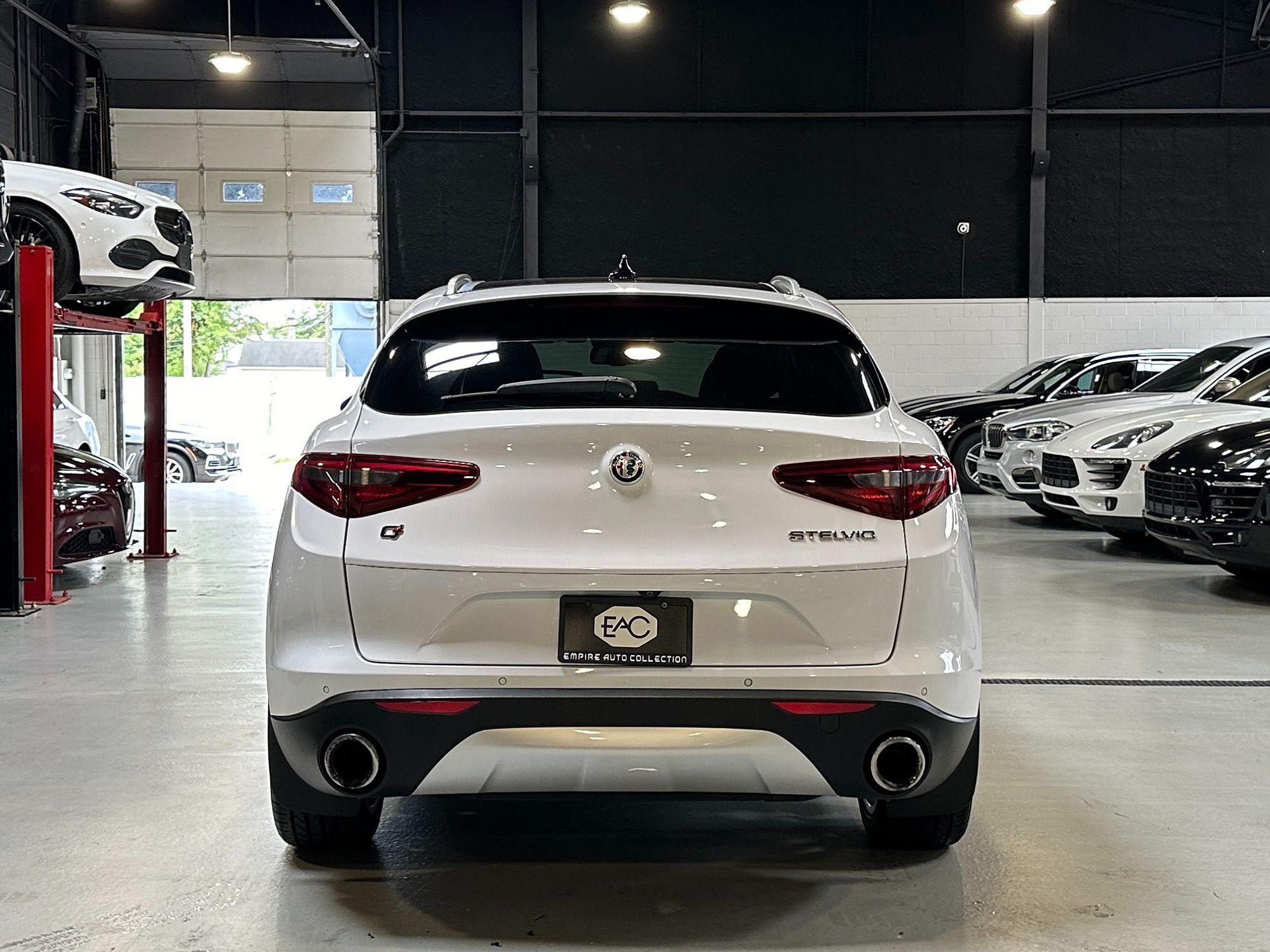 2018 Alfa Romeo Stelvio Ti photo 7