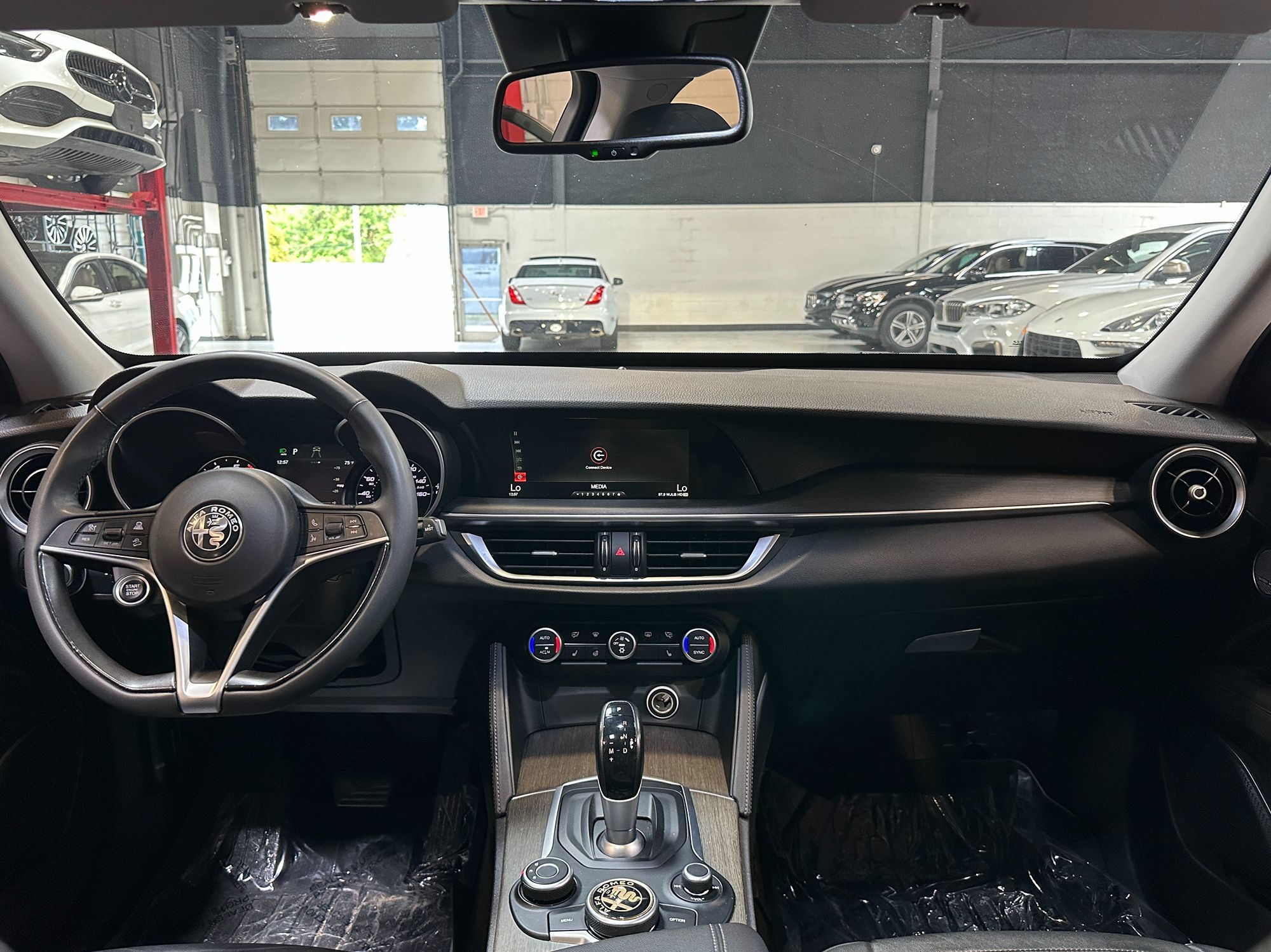 2018 Alfa Romeo Stelvio Ti photo 24