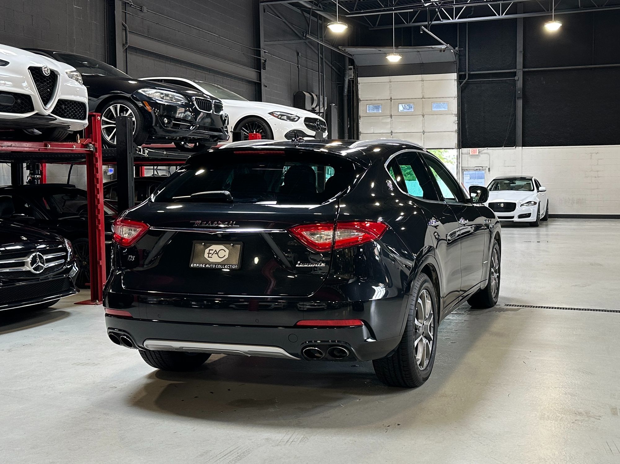 2018 Maserati Levante GranLusso photo 6
