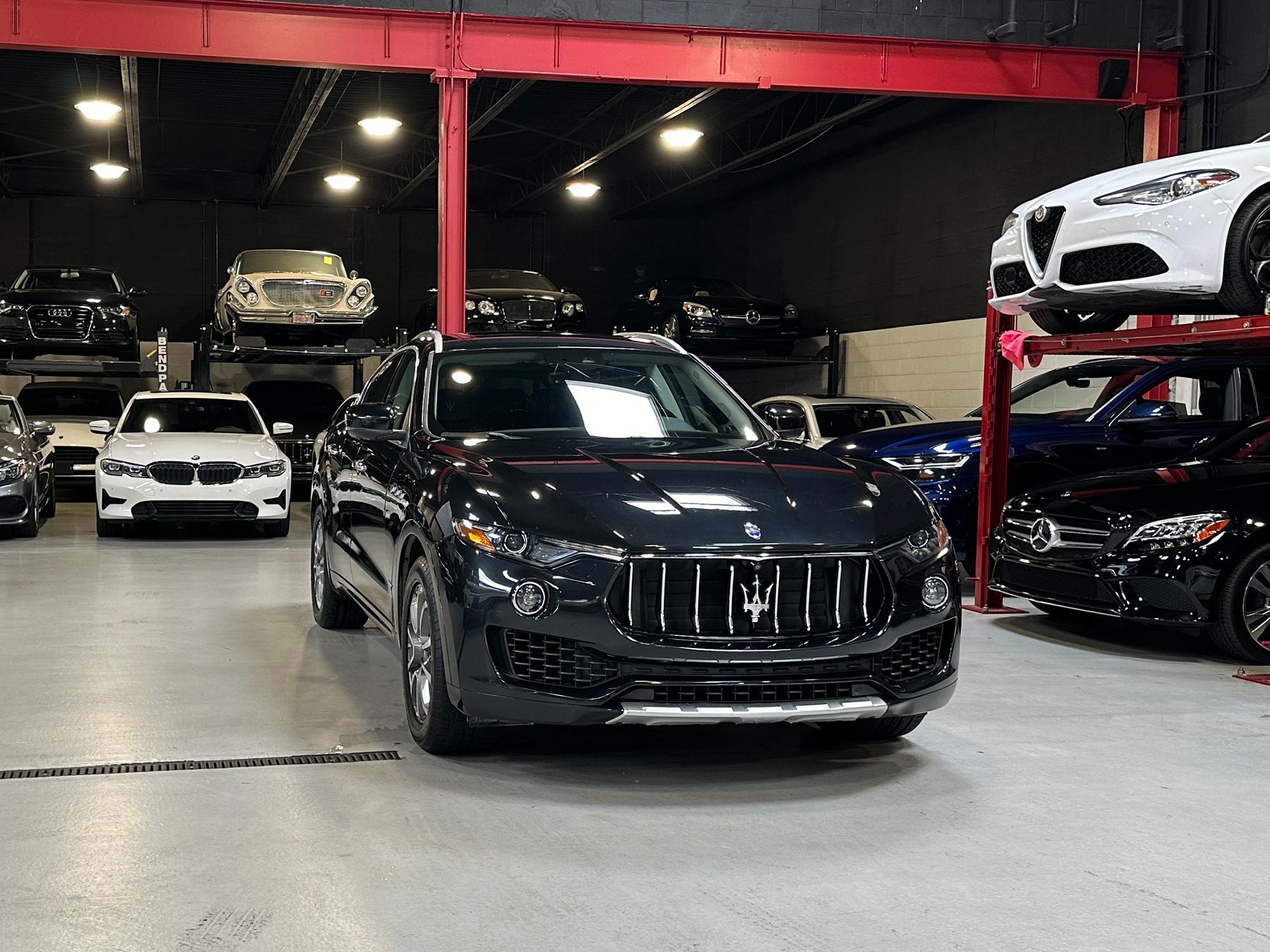 2018 Maserati Levante GranLusso photo 11