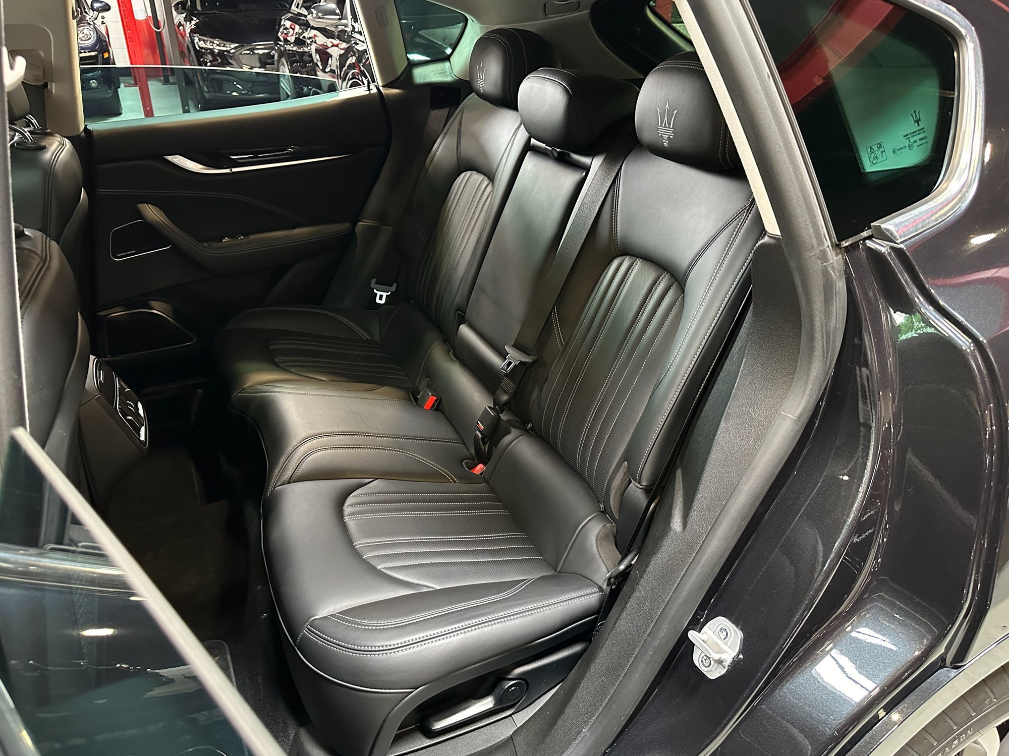 2018 Maserati Levante GranLusso photo 24